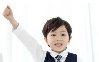 介紹長頸鹿的特點外貌描寫 長頸鹿外貌特征及有趣地方