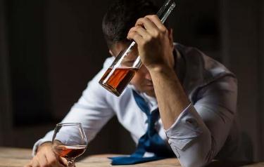 最?lèi)?ài)喝酒國(guó)家排名中國(guó)排第二 中國(guó)酒文化歷史