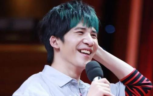 大張偉棒棒雞歌詞 雞叫過大年歌曲介紹