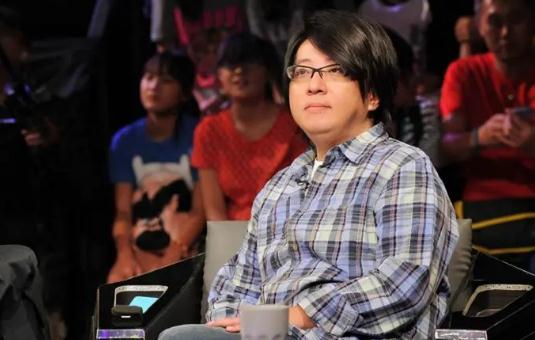 袁惟仁結(jié)過(guò)幾次婚??jī)扇纹拮邮钦l(shuí)?