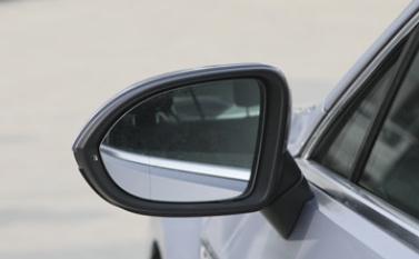 寶馬車倒車后視鏡下翻怎么調（寶馬倒車后視鏡下翻怎么設置）