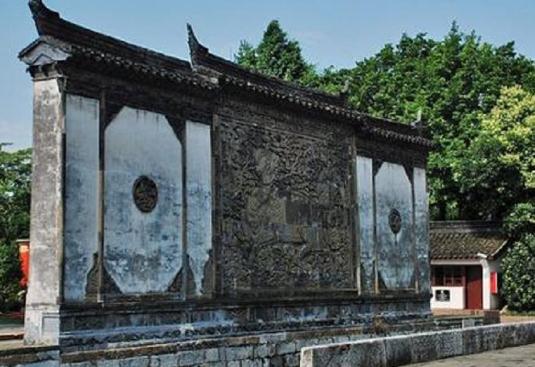 不撞南墻不回頭的南墻是什么意思 不撞南墻不回頭的南墻什么意思