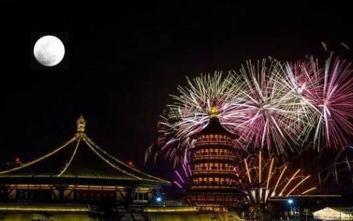 難忘的中秋之夜 有關(guān)中秋節(jié)的優(yōu)秀作文