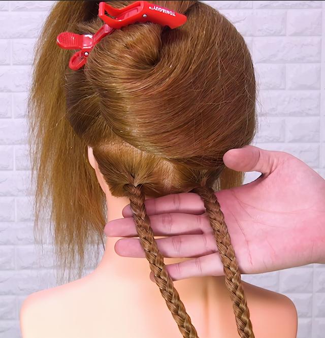 教大家一款大人小孩都適合的辮子，簡單日常的輕時尚編發造型