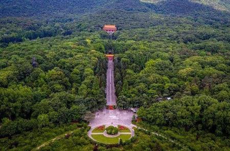 朱元璋的陵墓（明孝陵在哪里 為什么沒(méi)人敢盜）