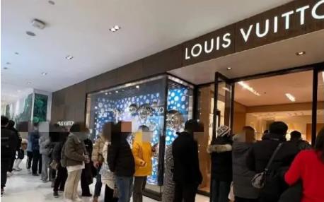 LV老板放話堅決打擊代購