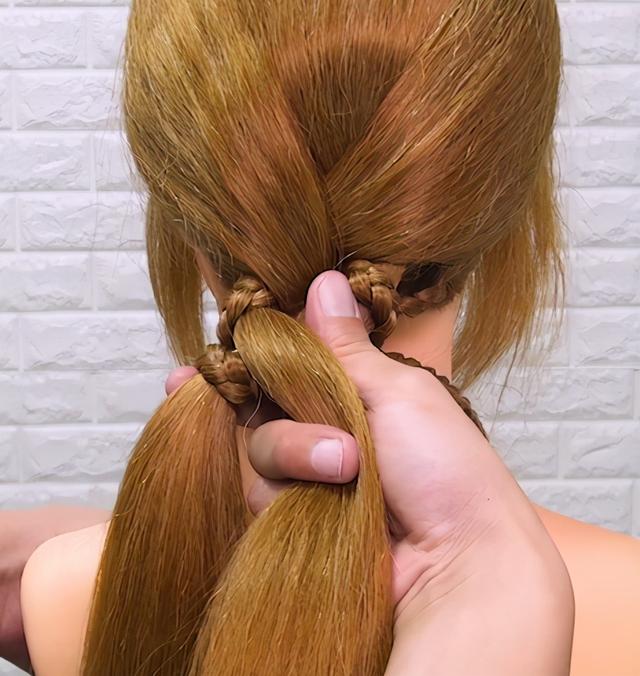 教大家一款大人小孩都適合的辮子，簡單日常的輕時尚編發造型