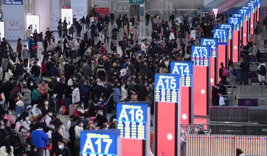 專家預測的春節第二波感染高峰沒來之輿論反應強烈