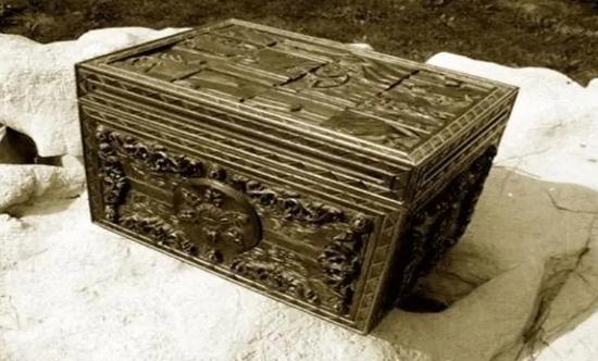 覲天寶匣的秘密是什么(大清藏寶圖)