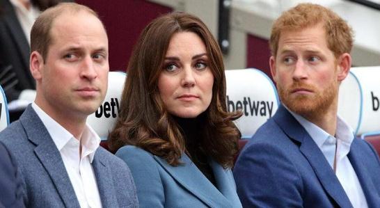 哈里王子自傳在英國