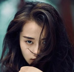 <a href=/yingshi/4c908a9a3258fbf13b308a710126108a.html target=_blank class=infotextkey>柴碧云</a>圖片 個人簡歷 趙露思是誰旗下的藝人