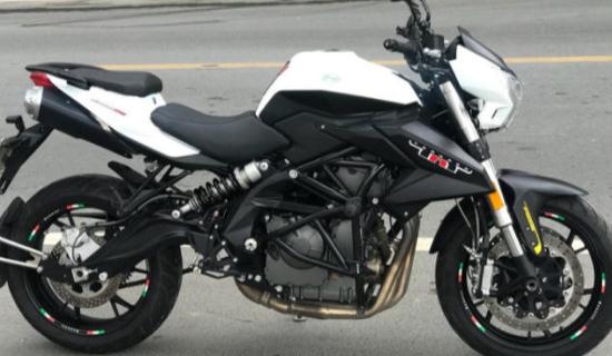 黃龍600百公里加速幾秒？黃龍600摩托車官網(wǎng)報價多少？