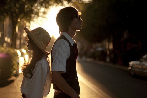 努力想忘掉一個(gè)人的說說