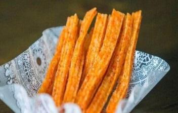 首個吃辣條的人找到了：居然是房東的女兒！辣條誰發明的？