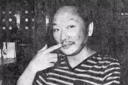 古龍筆名的由來，子孫后代現狀如何？