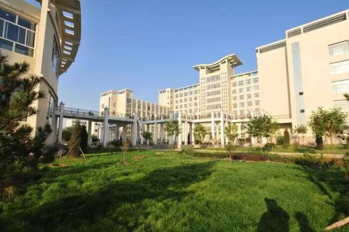 中國最好的醫(yī)科大學排名（醫(yī)學專業(yè)最好的學校是哪幾所）