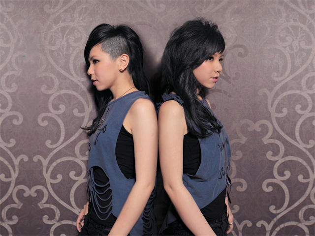 圖中的明星是誰？你知道嗎？