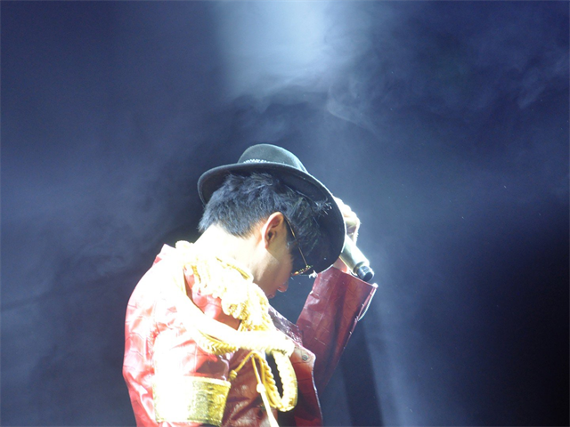 羽泉個(gè)人資料