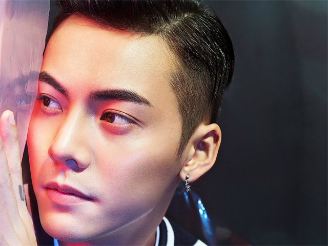 李雨個人資料 李雨個人資料