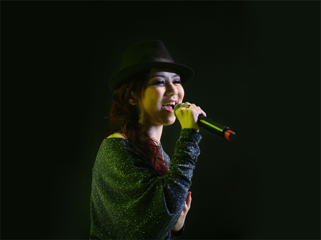 圖中的明星是誰？你知道嗎？