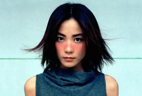 <a href=/yingshi/e07bd6f2a50443647627e62beccfb916.html target=_blank class=infotextkey>王菲</a>個人資料簡介