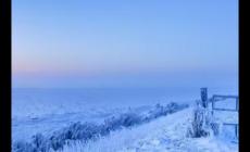 描寫天氣寒冷的句子有哪些：有關天氣惡劣寒冷的心情說說