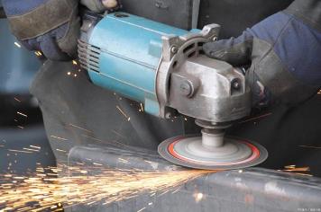 小型磨光機的使用方法和注意事項