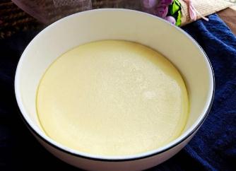 蒸雞蛋蒸半天還是稀的怎么辦（蒸雞蛋蒸半天還是稀的）