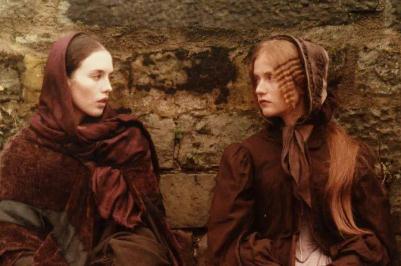 簡愛和呼嘯山莊的作者是什么關(guān)系?