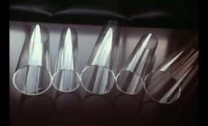 普通玻璃和高硼硅玻璃哪個(gè)好 普通玻璃和高硼硅玻璃哪個(gè)好啊