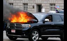 發(fā)動(dòng)機(jī)起火怎么辦?發(fā)動(dòng)機(jī)起火正確處理方法是什么?