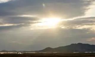 名言解析:生活得最有意義的人,是對(duì)生活最有感受的人