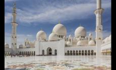 沙特阿拉伯人口面積是多少2025年